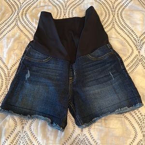 Just Black denim Maternity Shorts. size 27
